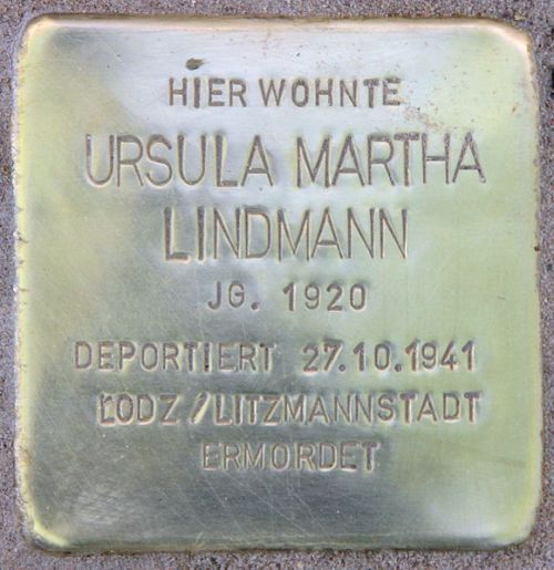 Stumbling Stones Giesebrechtstraße 9 #3
