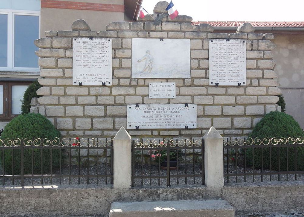 War Memorial Esnes-en-Argonne