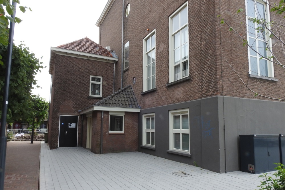Former Distribution Office Old Town Hall Made #1