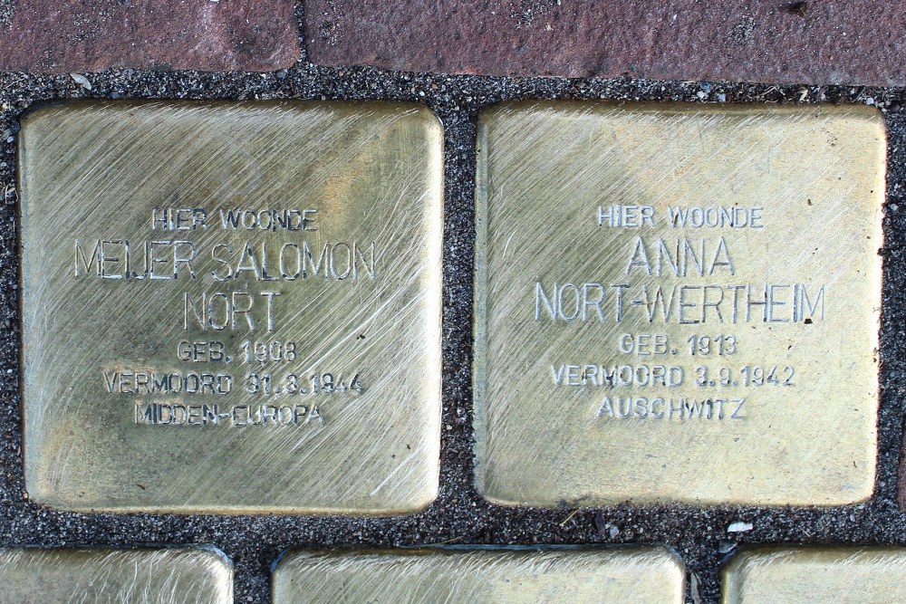 Stolpersteine Maastrichtseweg 46 #1