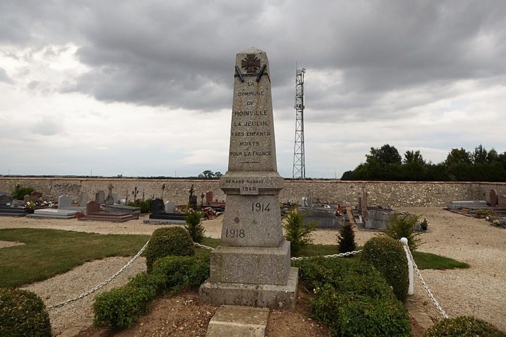 War Memorial Moinville-la-Jeulin #1