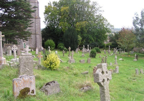 Oorlogsgraven van het Gemenebest St Michael Churchyard