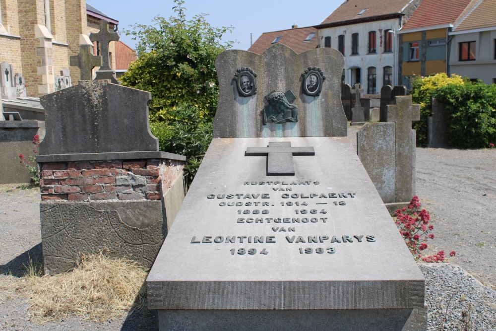 Belgian Graves Veterans Bredene Dorp #1