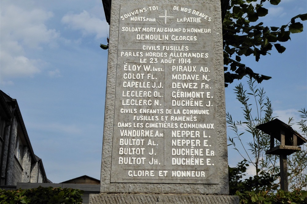 	 War Memorial Lisogne #5