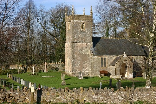 Commonwealth War Graves St. Andrew Old Churchyard #1