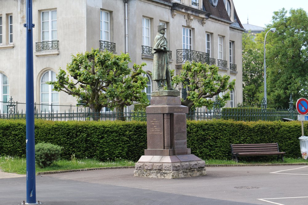 Monument Generaal Maurice Sarrail #2