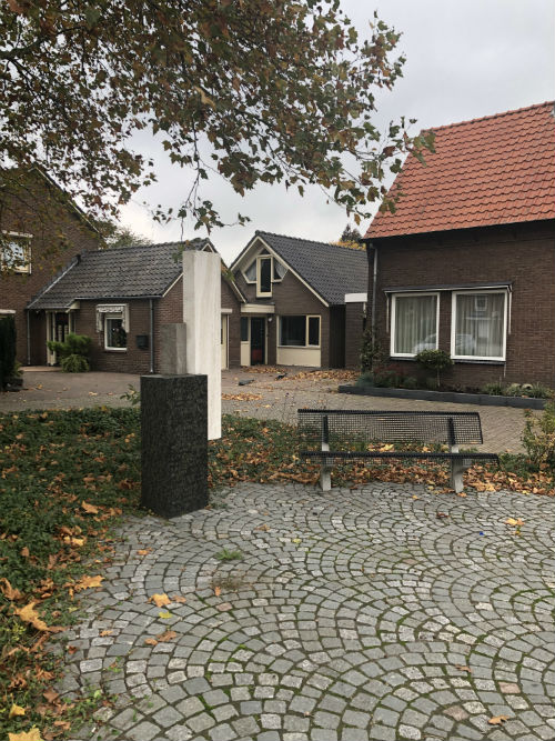 Oorlogsmonument Beek #3