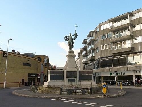 Oorlogsmonument Folkestone #1