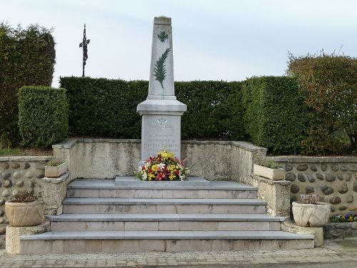War Memorial Fichous-Riumayou #1