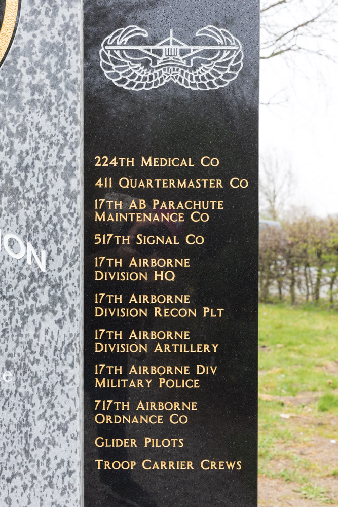 Memorial 17th Airborne Division #3