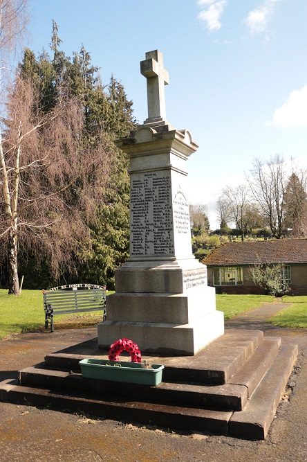 Oorlogsmonument Panteg Begraafplaats #2