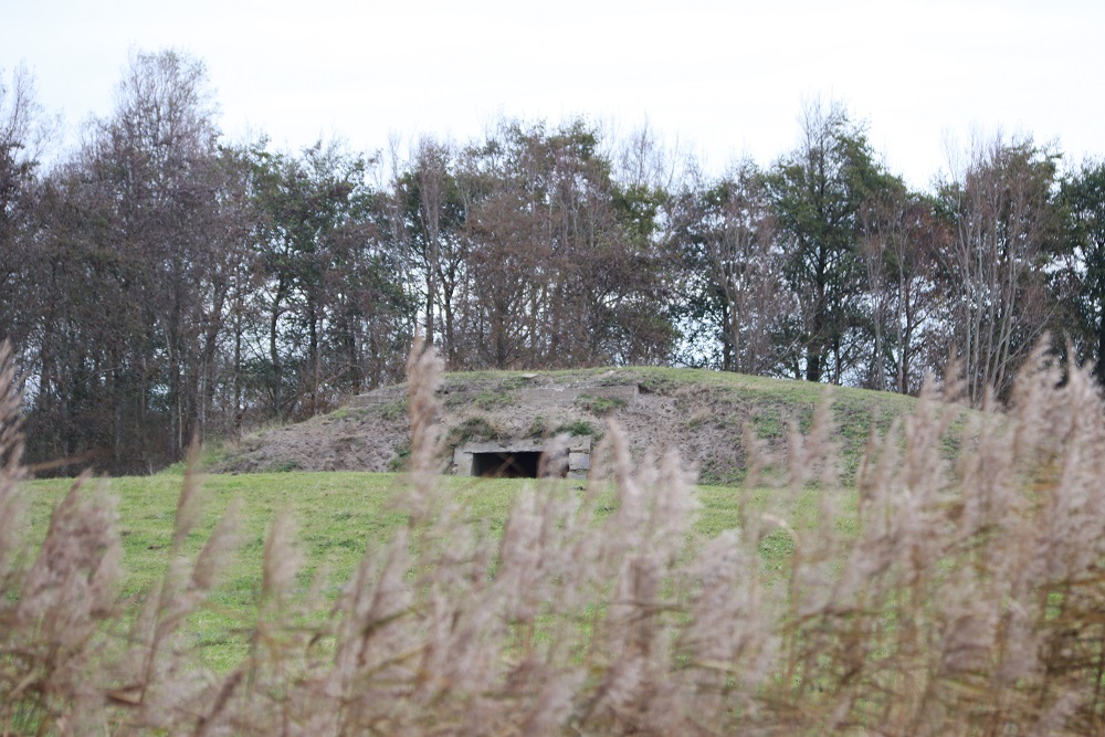 Flugfeld Bergen - Kver 455 Bunker #1