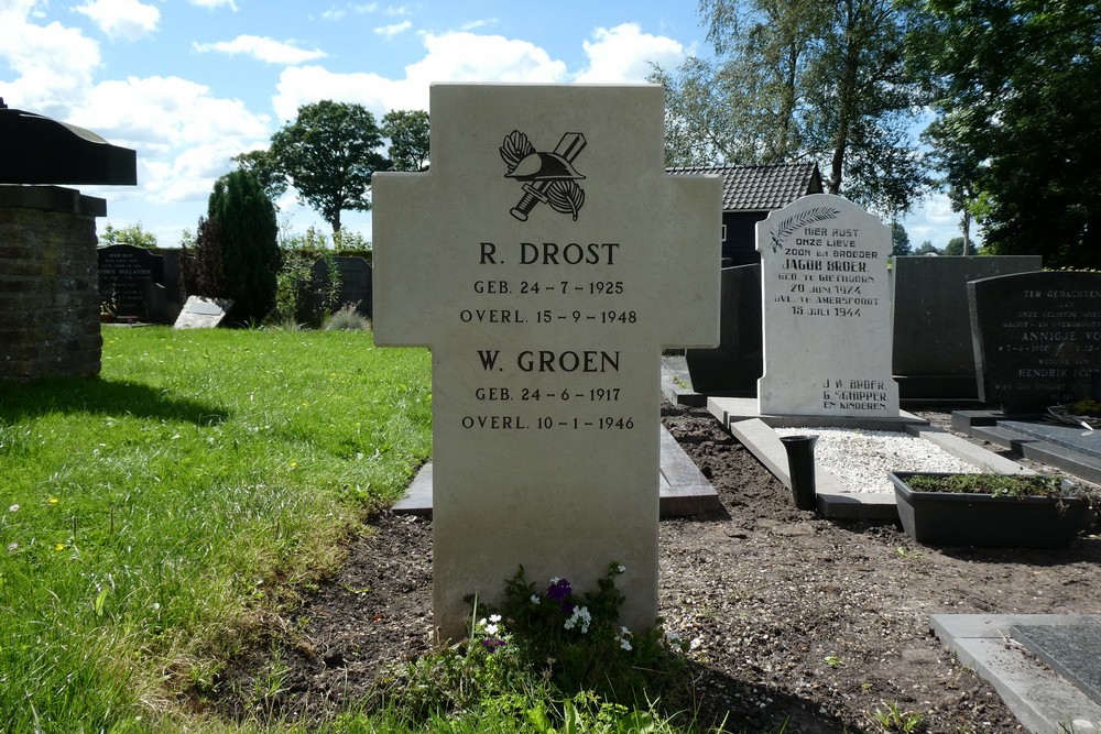 Dutch-Indies Memorial Municipal Cemetery Giethoorn #1