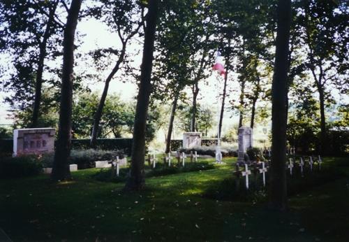 Frans-Duitse Oorlogsbegraafplaats Bisping #2