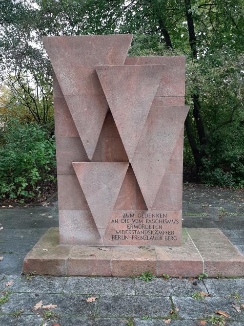 Monument Verzetsstrijders Berlijn-Prenzlauer Berg #3