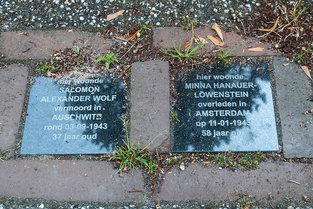 Memorial Stones Madoerastraat 21 #1