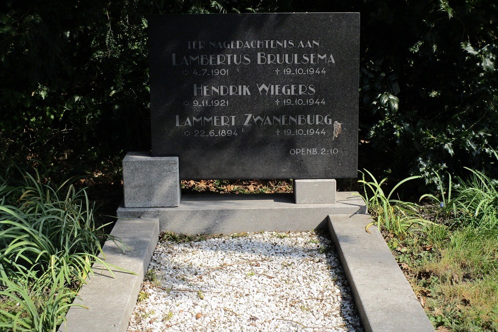 Dutch war victims Beilen Cemetery #3