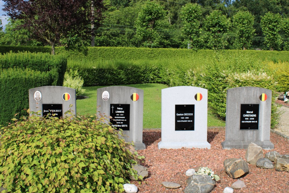 Belgische Graven Oudstrijders Hever Begraafplaats #3