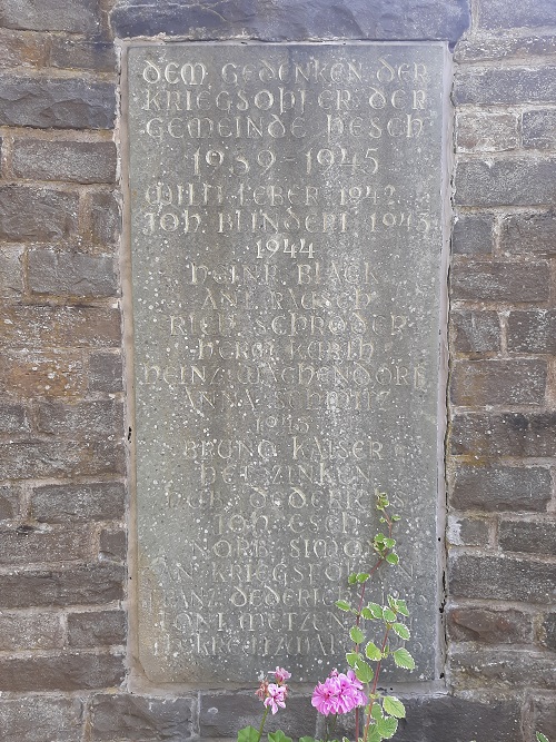 War Memorial Pesch #4