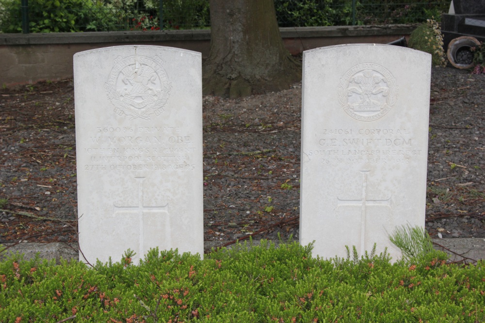 Commonwealth War Graves Esplechin #4
