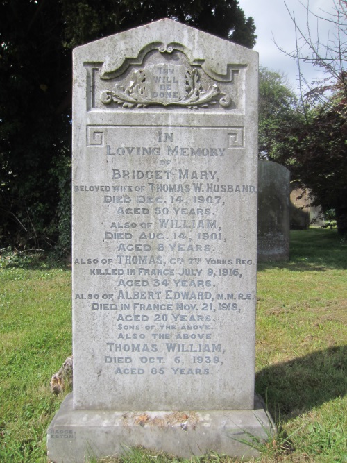 Remembrance Texts St Cuthbert's Churchyard #4