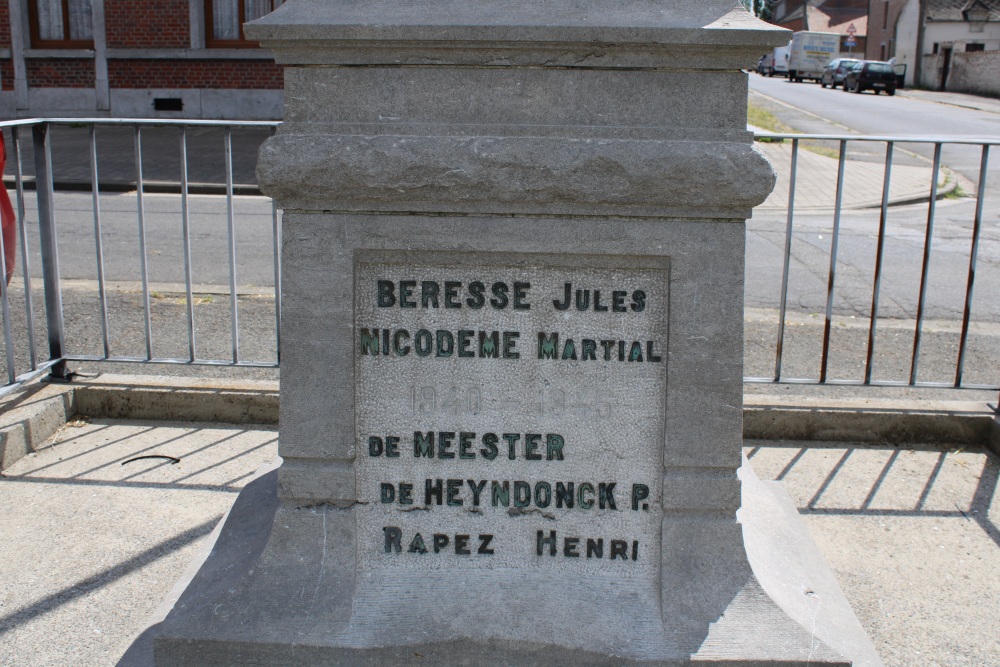 Oorlogsmonument Villers-Saint-Ghislain #3