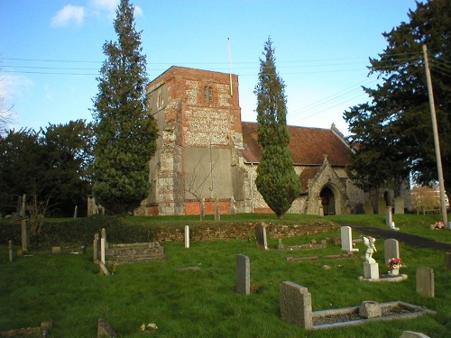 Commonwealth War Graves Holy Trinity Churchyard