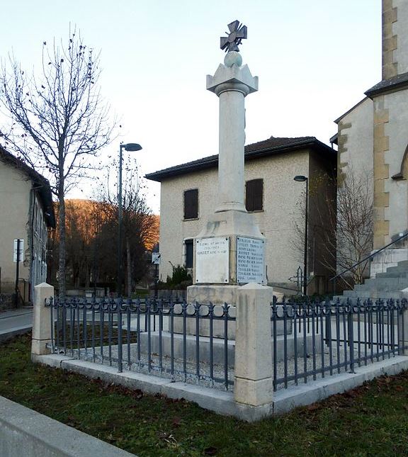 Oorlogsmonument Saint-Nicolas-de-Macherin