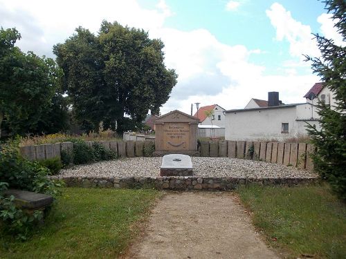 Oorlogsmonument Hohenprießnitz #1