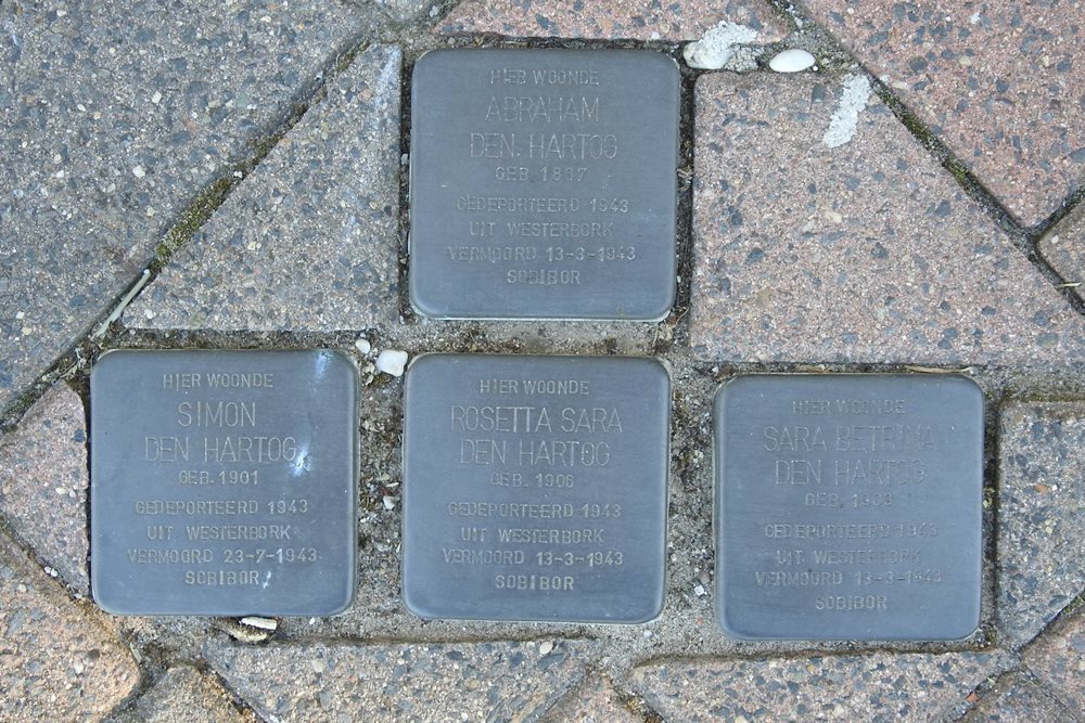 Stolpersteine Damstraat 25 #1