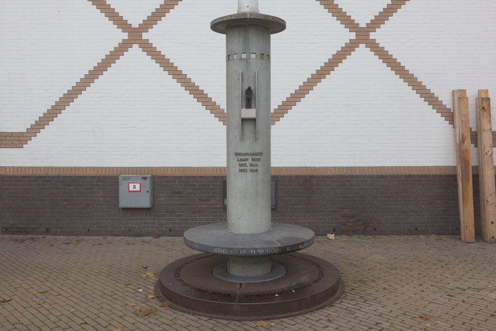 Monument De Dwangarbeider Apeldoorn #1