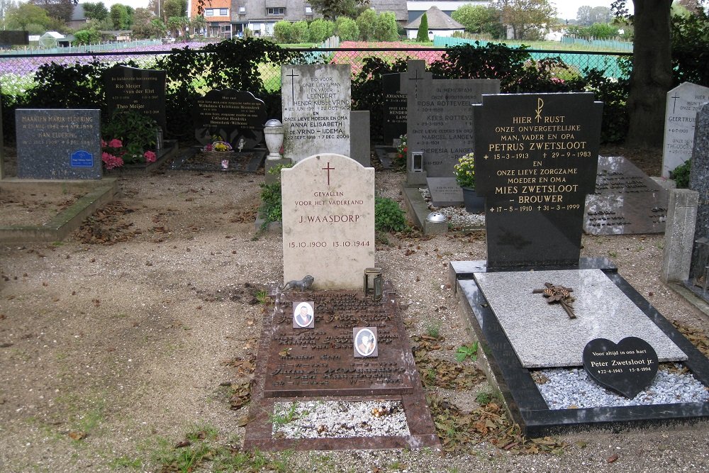 Nederlandse Oorlogsgraven Rooms Katholieke Begraafplaats Lisse #1
