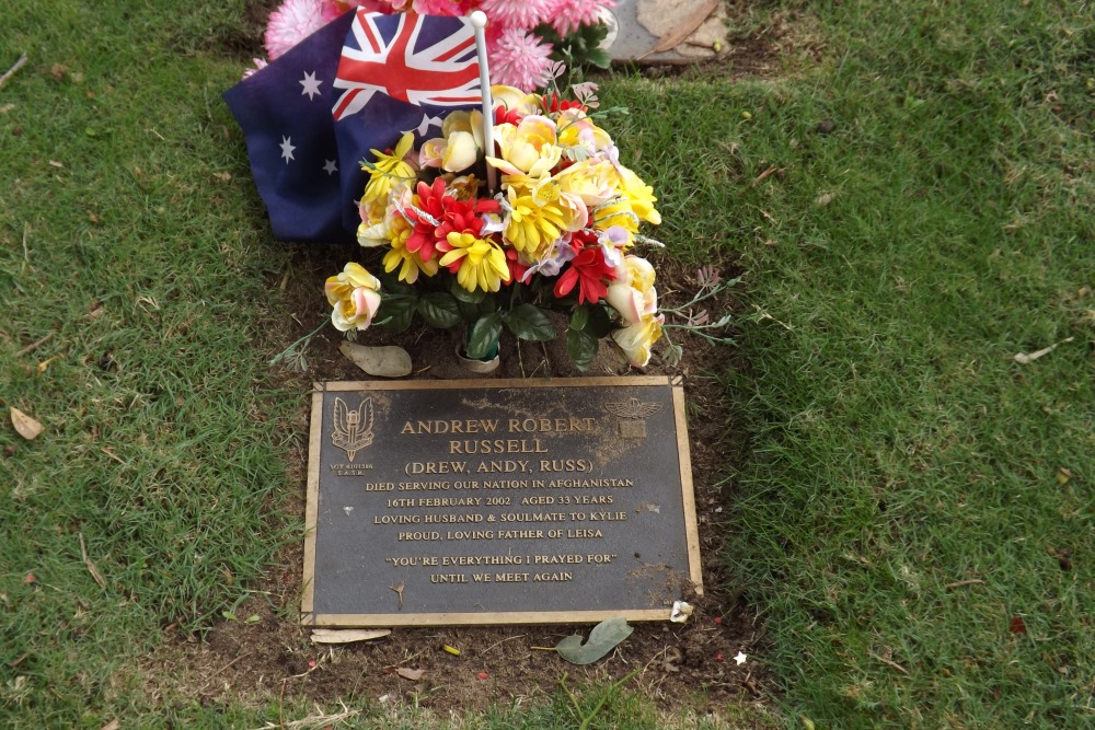 Australian War Graves Pinnaroo Valley Memorial Park #1