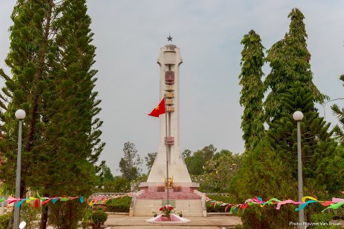 Military Cemetery Cang Long