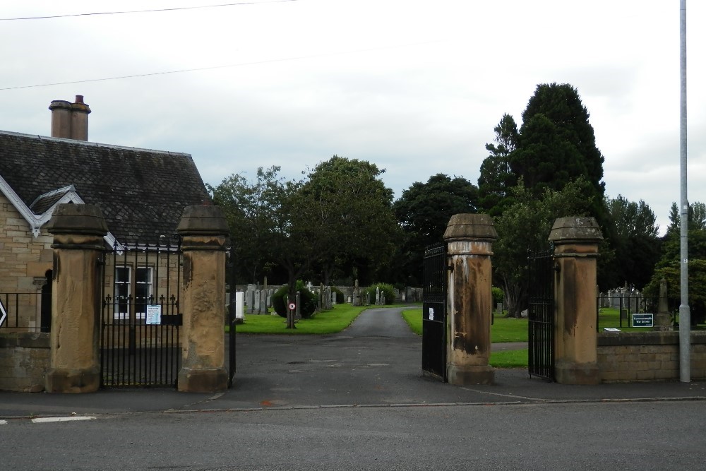 Commonwealth War Graves Kelso Cemetery #1