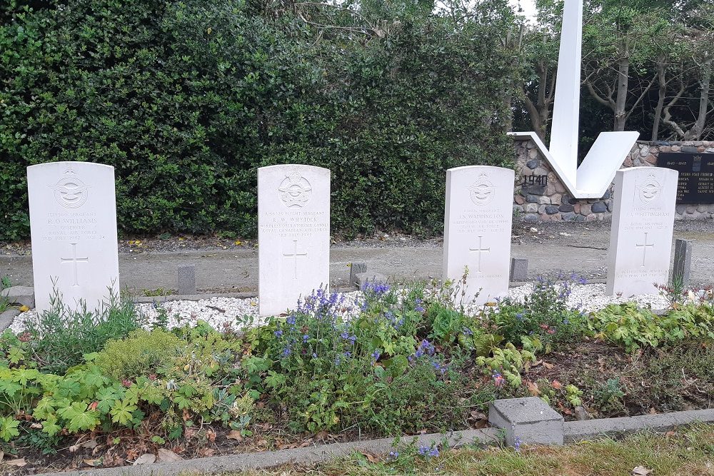 Commonwealth War Graves General Cemetery Koudum #1