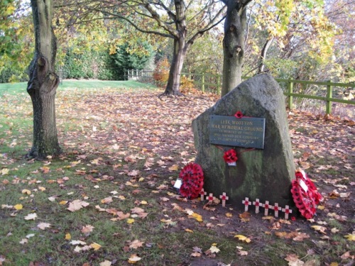 Oorlogsmonument Leek Wooton