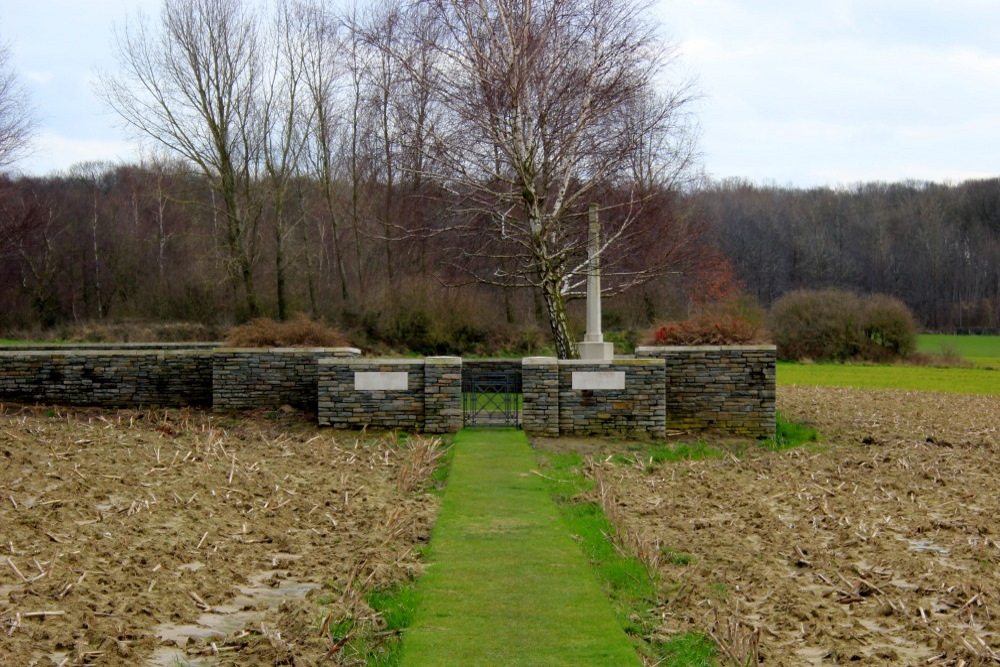 Croonaert Chapel Commonwealth War Cemetery #1