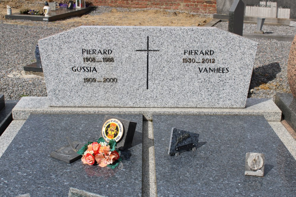 Belgian Graves Veterans Petit-Rosires #1