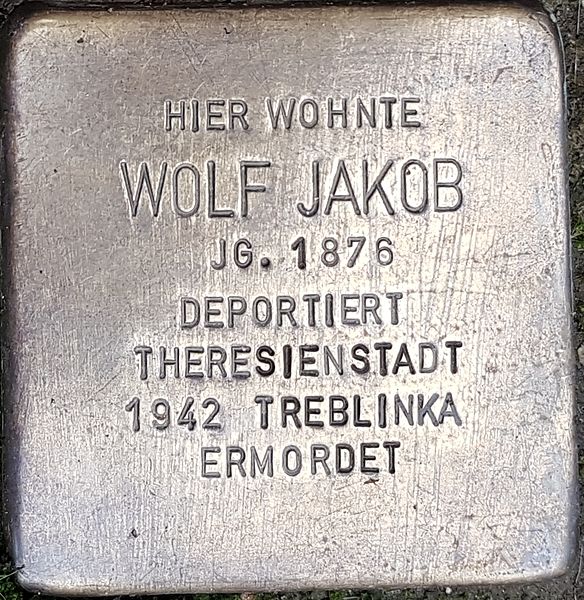 Stumbling Stones Bergstraße 32