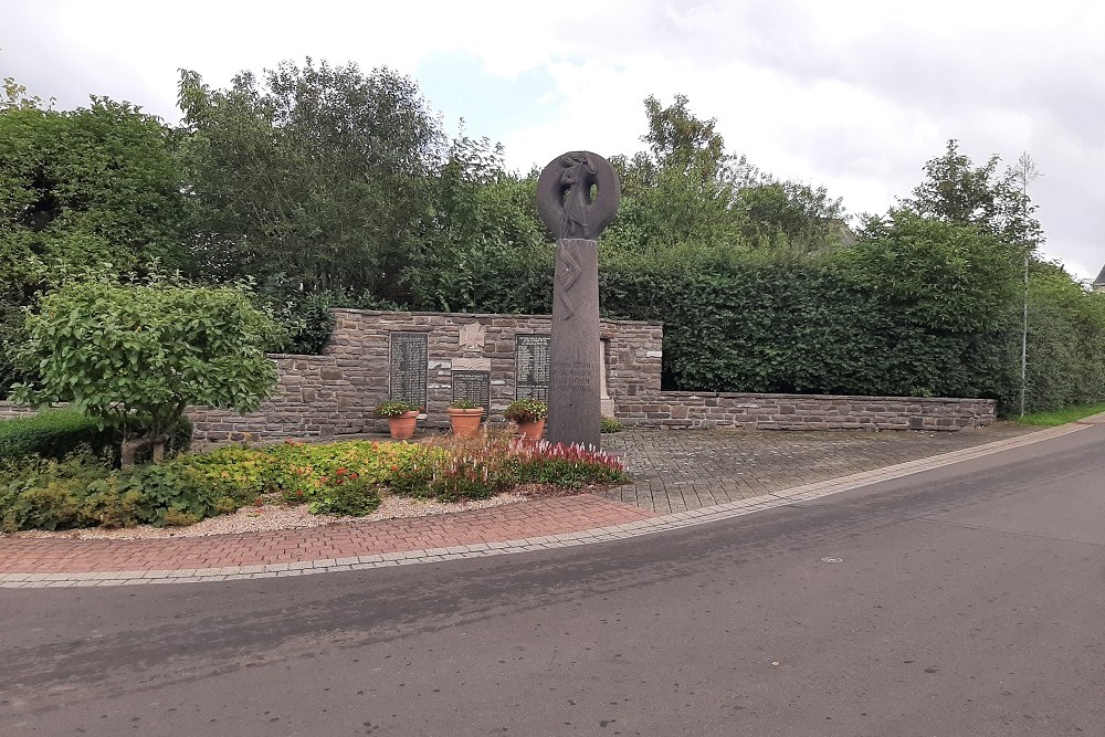 Oorlogsmonument Roth bei Prm #1