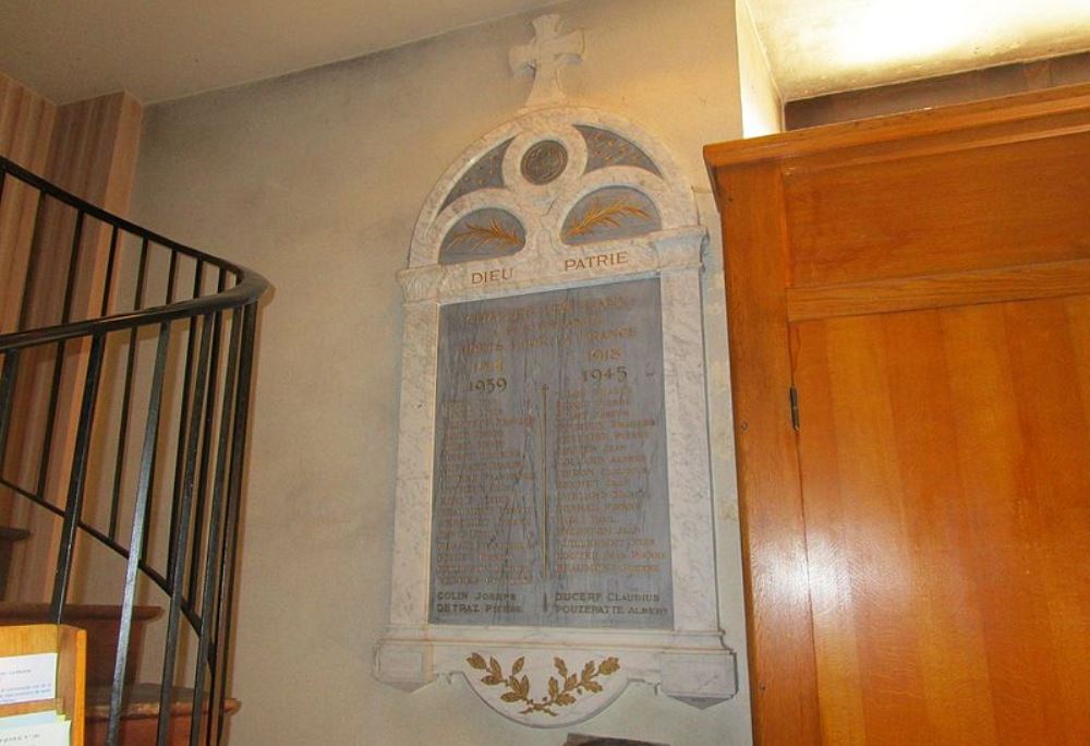 Oorlogsmonument in Kerk Challes-les-Eaux #1