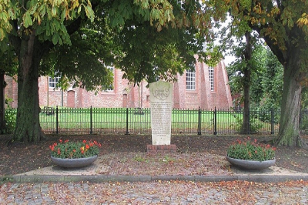 Oorlogsmonument Uithuizen #1
