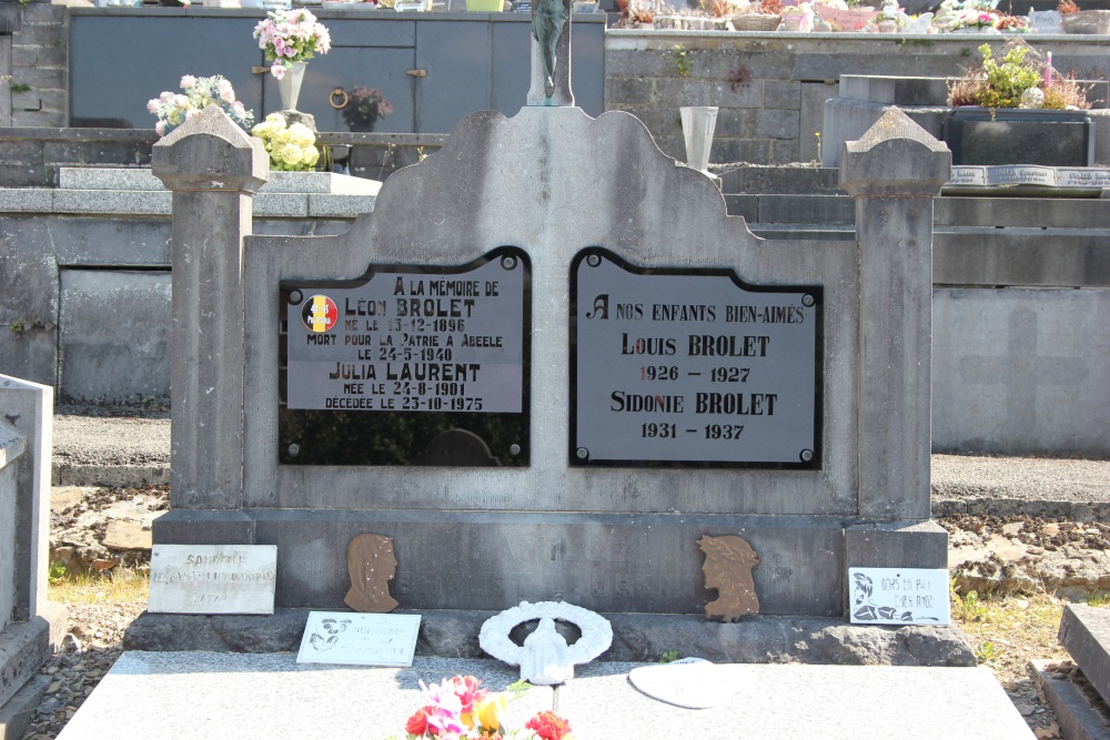 Belgische Oorlogsgraven Saint-Hubert	 #4