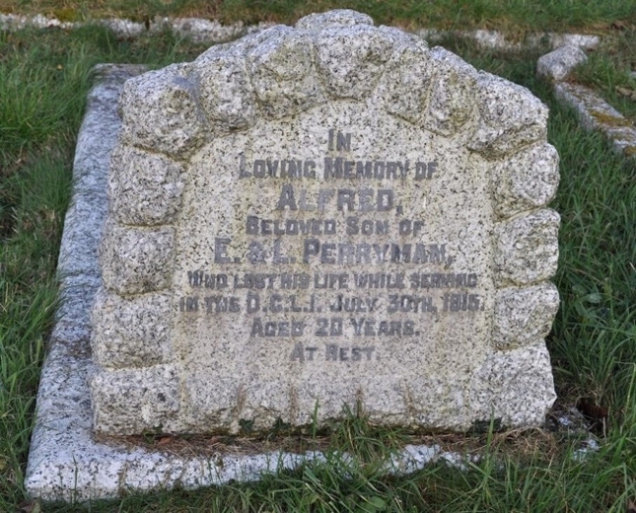 Commonwealth War Grave Nanstallon Cemetery