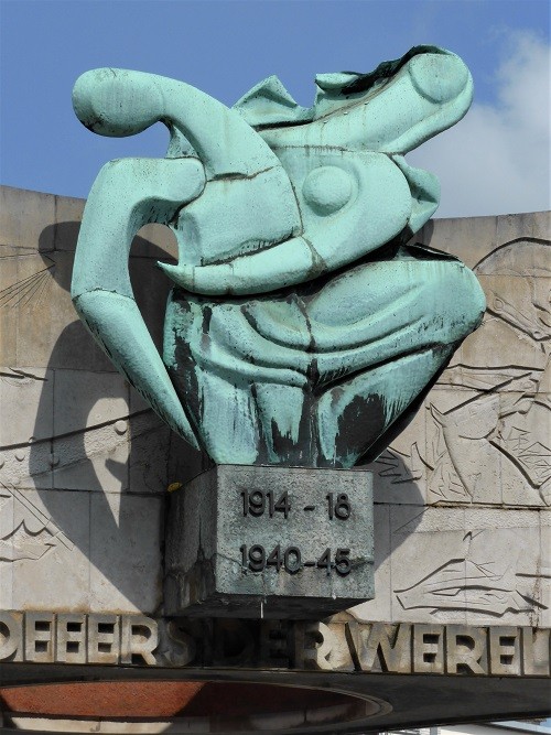 War Memorial Aalst #2