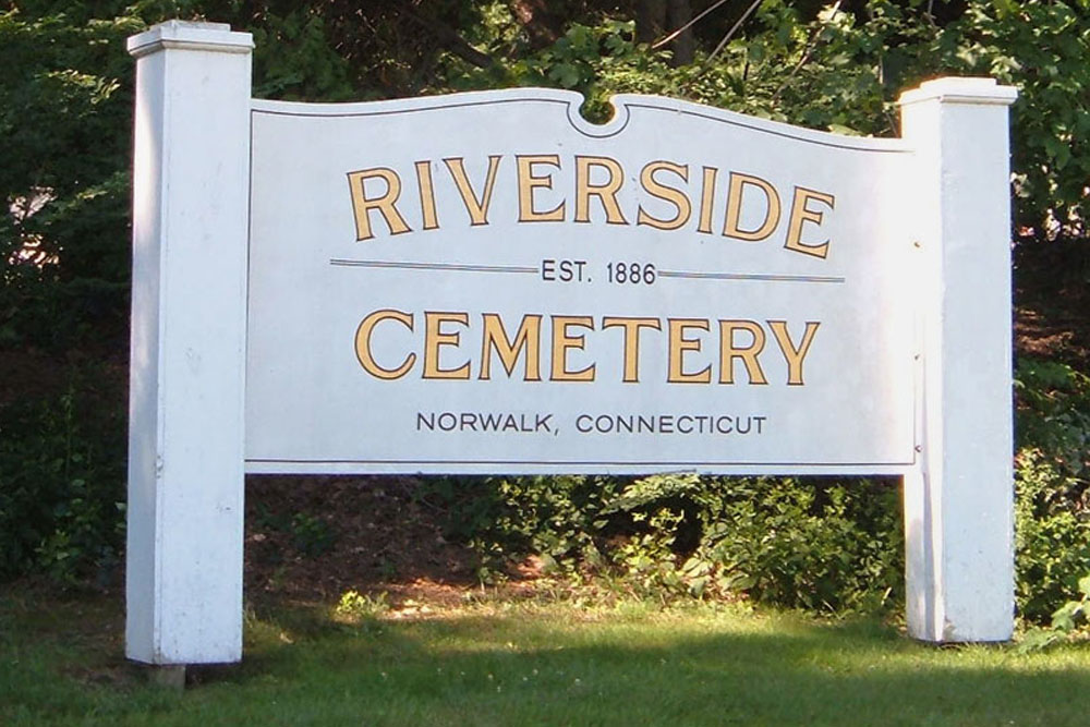 American War Graves Riverside Cemetery