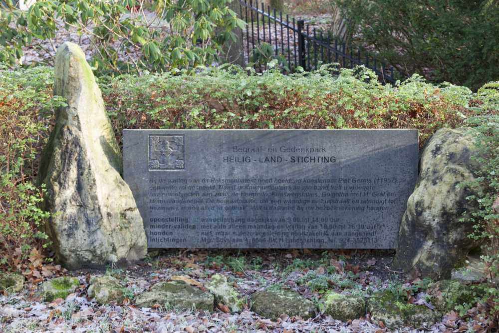 Dutch War Graves R.C. Cemetery Heilig Landstichting #1