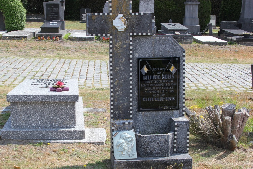 Belgian Graves Veterans Dalle Vivenkapelle #1