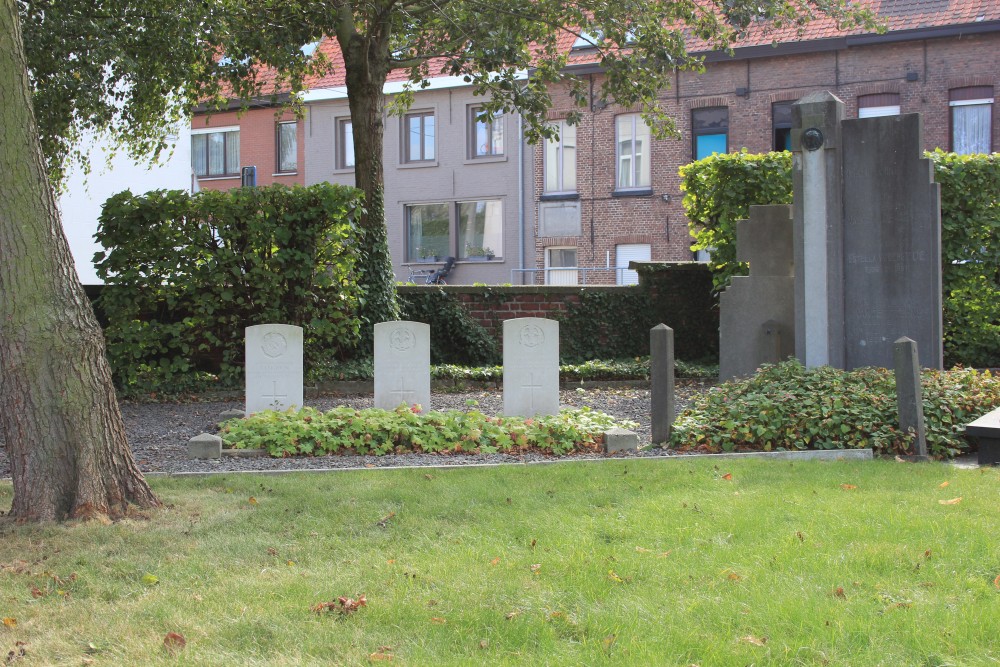 Commonwealth War Graves Bissegem #3